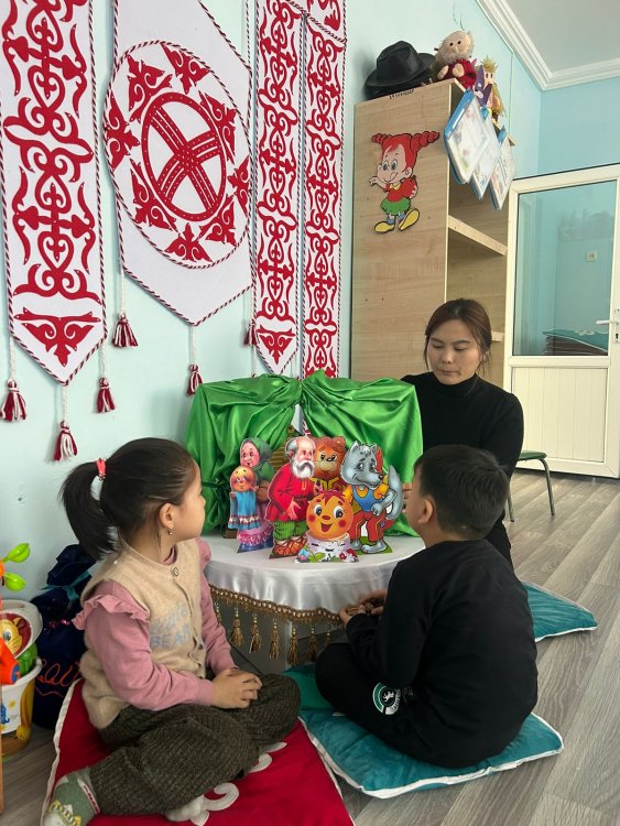 "Бала өміріндегі ертегінің рөлі" Ертегі терапия. Қазақ тілі жетекшісі Н.Л.Ажетова